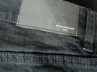 Pantaloni jeans neri da uomo
