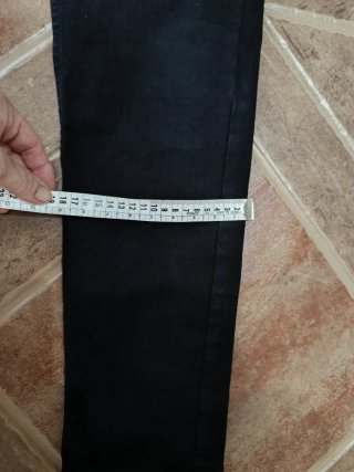 Pantaloni jeans neri da uomo