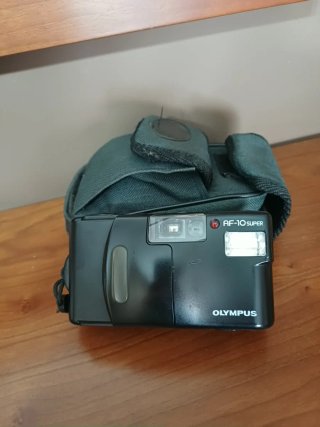 Cámara Olympus AF-10 Super + funda
