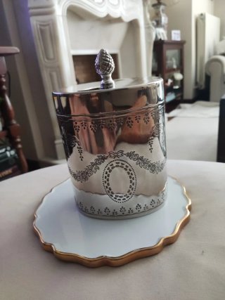 Bombonera Zara Home Plateada