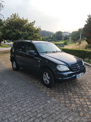 Mercedes-Benz Clase M 2003