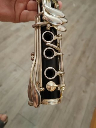 Clarinete completo con funda