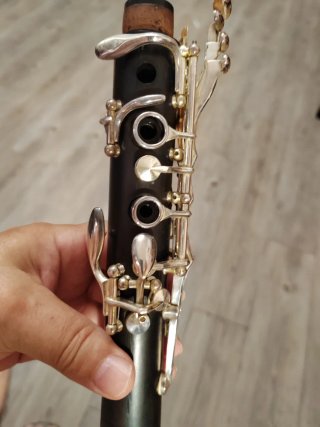 Clarinete completo con funda