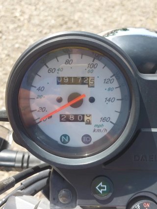 Daelim Roadwin 125 Plata
