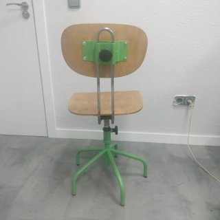 Silla de relojero restaurada madera y metal
