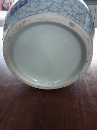 Antigua jarra porcelana china azul y blanca
