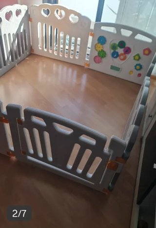URGE VENDER Parque infantil PVC 8 paneles 70cm