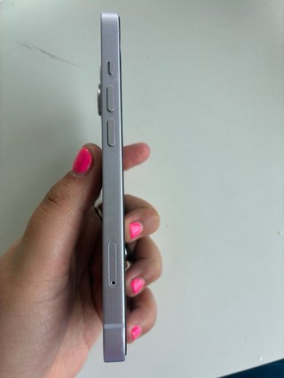 iPhone 14 Morado
