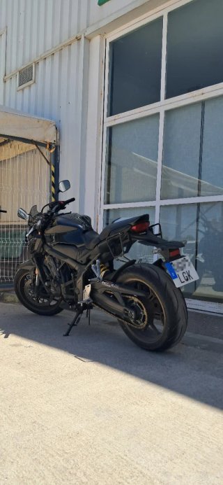 Honda CB650R Full Power