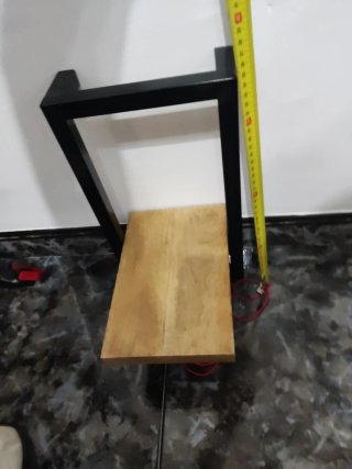 Estantería Metálica y Madera