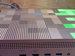 Xbox One S 1TB Minecraft Special Edition