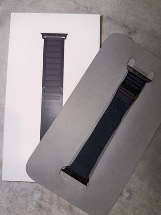 Apple Watch Ultra 3 *Originale* con accessori