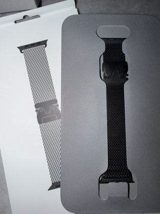 Apple Watch Ultra 3 *Originale* con accessori