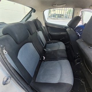 Peugeot 206 2004