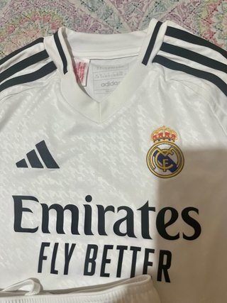 Equipación Real Madrid 11-12 años