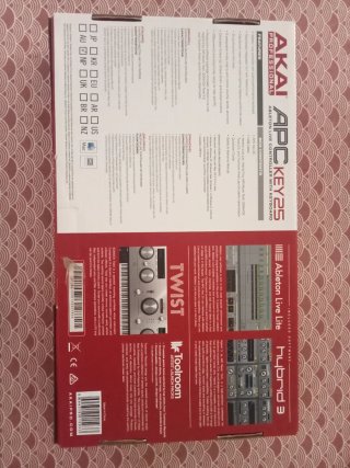 Akai APC KEY 25 Controlador MIDI