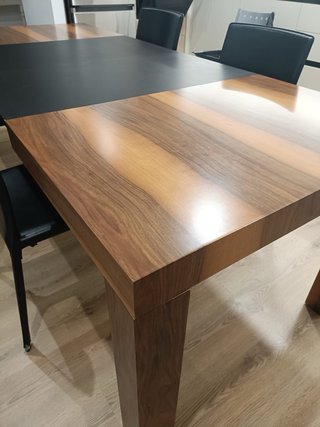 Mesa Comedor Nogal Español