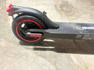 Patinete eléctrico iScooter i8