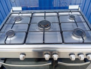 Cocina de gas Infiniton con horno