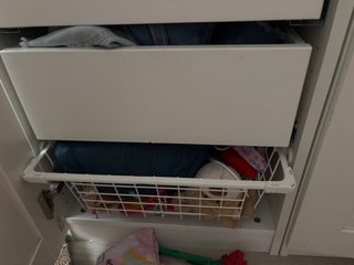 Armario individual blanco con cajones ikea