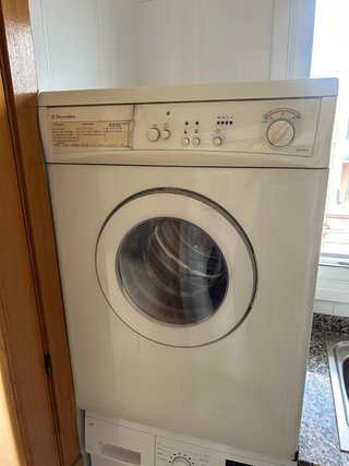 Secadora Electrolux EDE 401 E - SOLO RECOGIDA