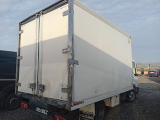 Camión Frigorífico/Paquetero 3.500 kg