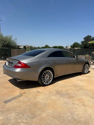 Mercedes-Benz Clase CLS 2004
