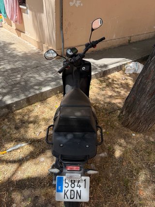 Moto Eléctrica Scutum Silence 125