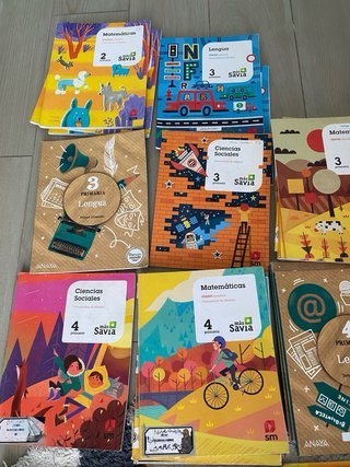 Libros de texto mas savia y Anaya 2, 3, 4, 5 y 6