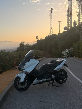 Yamaha TMAX 530 Maxi Scooter