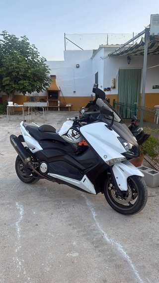 Yamaha TMAX 530 Maxi Scooter