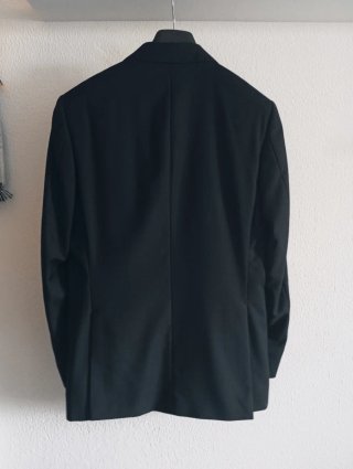 Traje de hombre azul marino
