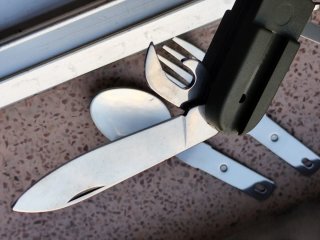 Navaja multiusos cubertería