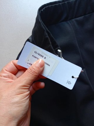 Pantaloni neri Perla Made in Italy – tg 48