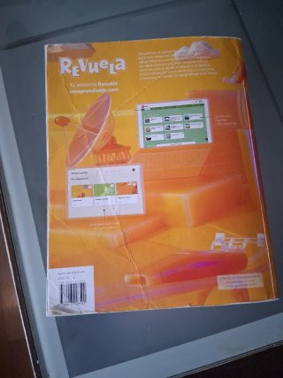 Libro matemáticas de marca revuela de 3 ESO