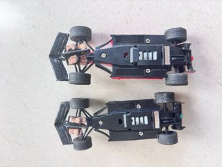 Scalextric Compact Formula Race to Win 2 Loopings