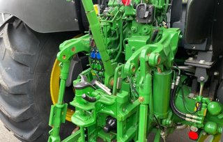 Tractor John Deere 6135 R