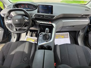 Peugeot 3008 2022