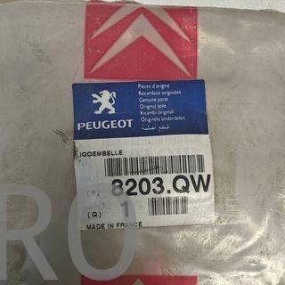 EMBELLECEDOR INFERIOR CONSOLA CENTRAL PEUGEOT 306