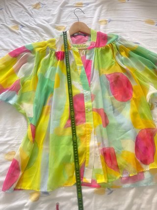 Blusa Zara vaporosa multicolor