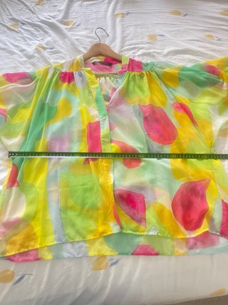 Blusa Zara vaporosa multicolor