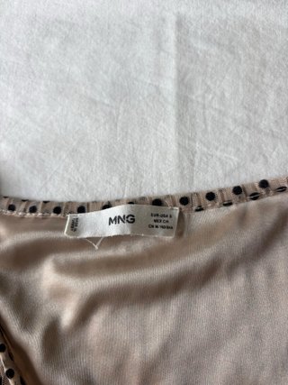 Blusa lunares Mango talla S