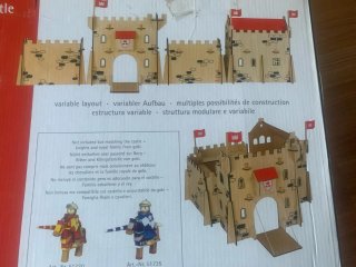 Castillo de madera para niños