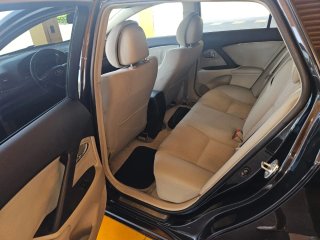 Toyota Avensis 2010