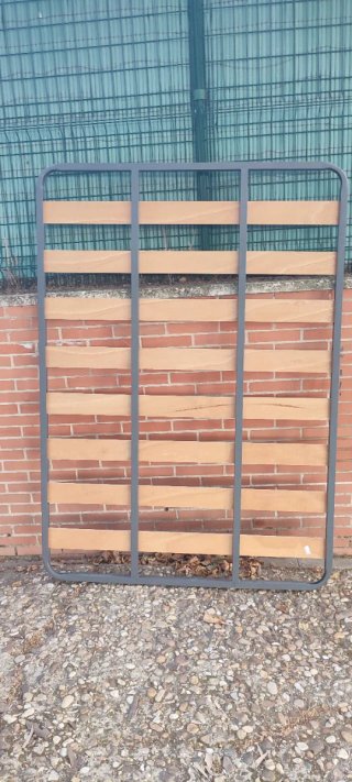 Somier De 135 x 190 Incluye Patas