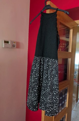 Vestido cuello halter, sin usar