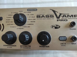 Behringer Bass V-AMP PRO
