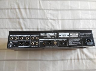 Behringer Bass V-AMP PRO