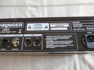 Behringer Bass V-AMP PRO
