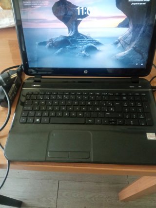 Ordenador portátil HP Negro